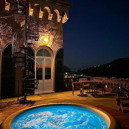 Alloggio per agriturismo Torre Scribanti