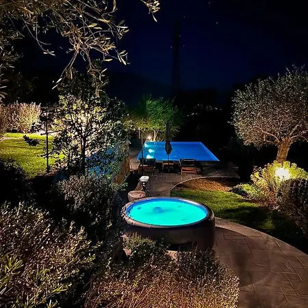 Alloggio per agriturismo Torre Scribanti Sestri Levante