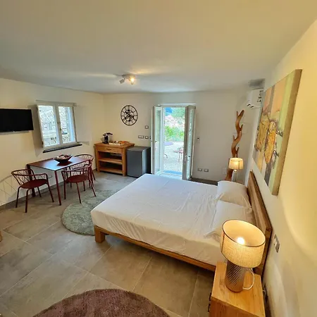 Фермерский дом Torre Scribanti Сестри-Леванте