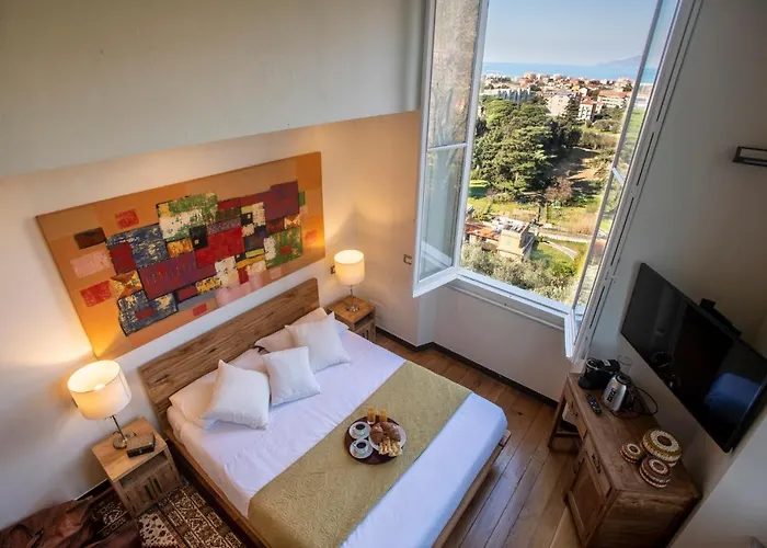Çiftlik konaklama Torre Scribanti Sestri Levante